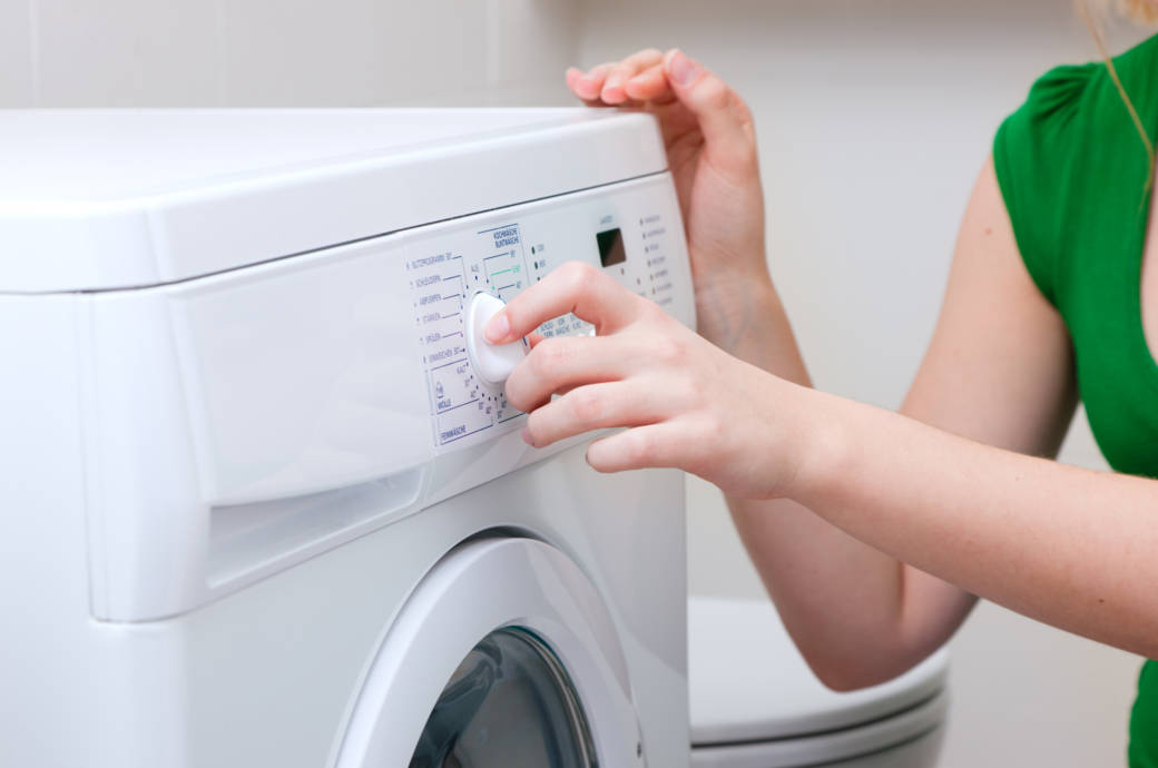 washing machine making buzzing noise