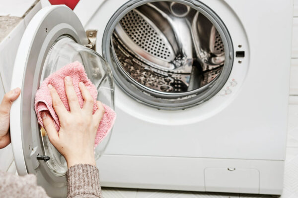 Maytag Washing Machine Error — Lid: How to Identify and Resolve