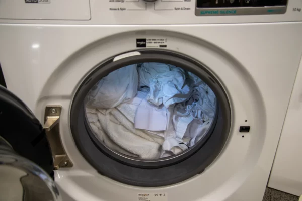 Diagnosing and Solving the LG Washing Machine Error: Buttons Do Not Respond