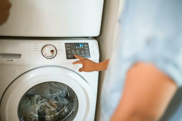 Tackling the tE Error Code on LG Washing Machines: How to Do This?